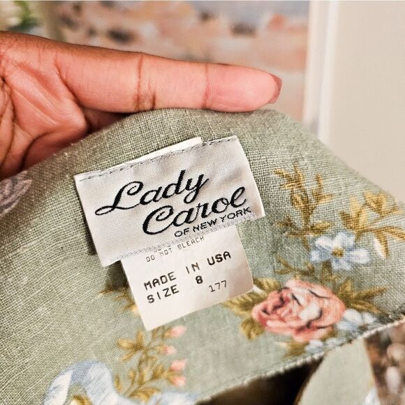 Vtg Lady Carol Preppy Tapestry Design Floral Statement Blouse. - Picture 10 of 15